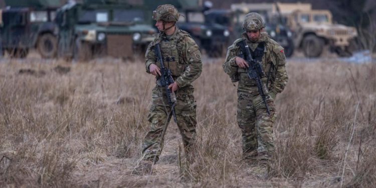 Missili caduti in Polonia, Varsavia mette esercito in stato allerta