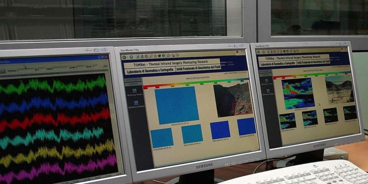 Terremoto oggi in provincia Napoli, due scosse nei Campi Flegrei