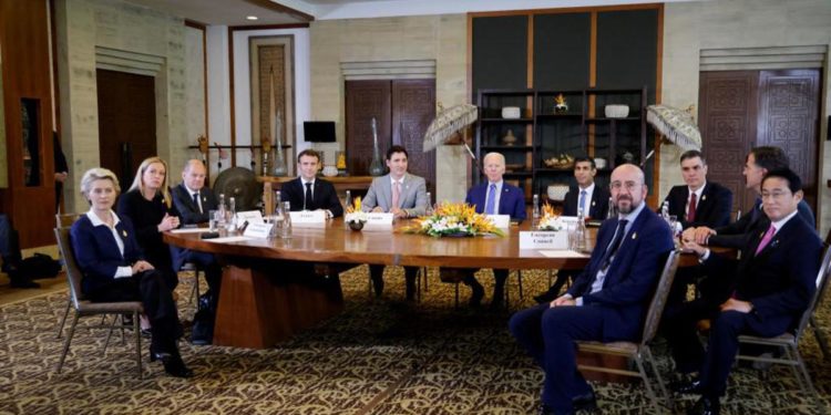 Missile in Polonia, vertice a Bali. Biden: “Improbabile sia partito da Russia”