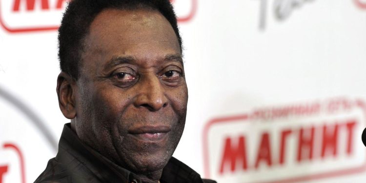 Pelé: “Sono in ospedale per la mia visita periodica”
