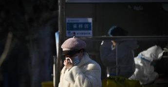 Covid Cina oggi, da domenica 8 gennaio stop a quarantena ad arrivo