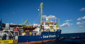 Dl Migranti, Sea Watch: “Nuovo tentativo criminalizzazione Ong”