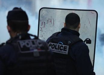 Francia, senza fissa dimora i 2 sospetti arrestati a Parigi