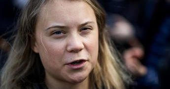 Greta e il tweet record, il campione di kickboxing va al tappeto