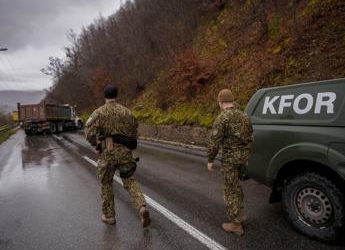 Kosovo, proteste a valico confine con Serbia: Kfor manda rinforzi