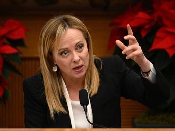 La ‘Telethon’ di Meloni, tra peso Draghi e ritorno Covid