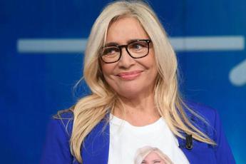 Mara Venier ha il covid, ‘Domenica In’ non va in onda domani