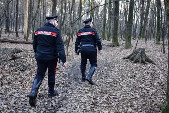 Milano, donna stuprata mentre faceva jogging: si cerca un 20enne