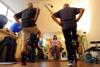 Ortopedici, ‘triplicati traumi da sport in over 65, tecniche ‘fast’ per guarire’