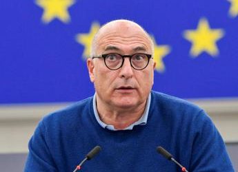 Qatargate, revocato mandato di arresto europeo per Cozzolino