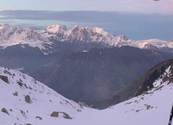 Trento, atterraggio di emergenza sul Lagorai per aereo da turismo: feriti i 3 passeggeri