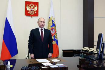 Ucraina, Putin: “Occidente sfrutta guerra per distruggere Russia”