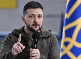 Ucraina, Zelensky: “Russia ha ancora missili per attacchi, noi la determinazione”