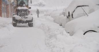 Usa sommersi dalla neve, sale ancora bilancio vittime bufera Natale