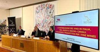 Vino, Igm: nel post-Covid tra canali vendita torna forte Horeca, perde appeal Gdo