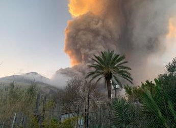 Vulcano Stromboli, nuova esplosione: maremoto con onde di un metro