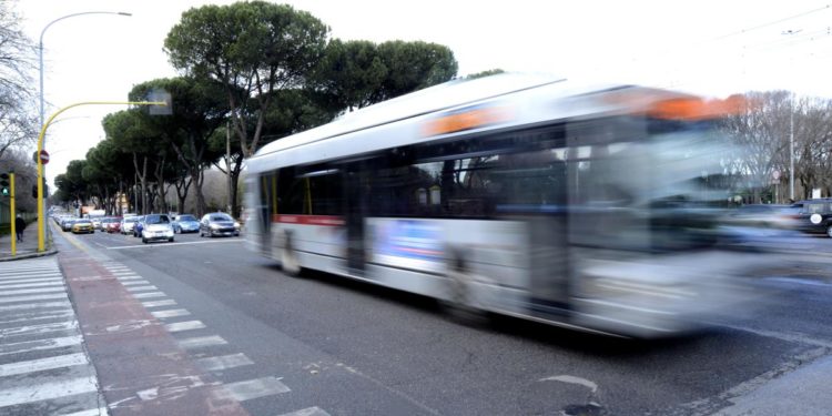 Roma, Gualtieri: “Chiuso concordato, Atac è salva e può ripartire”