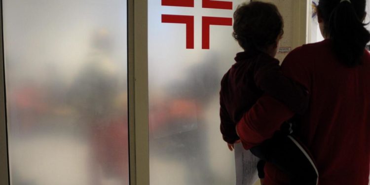 Perugia, mangia un pezzo di hashish: bimbo di due anni in ospedale