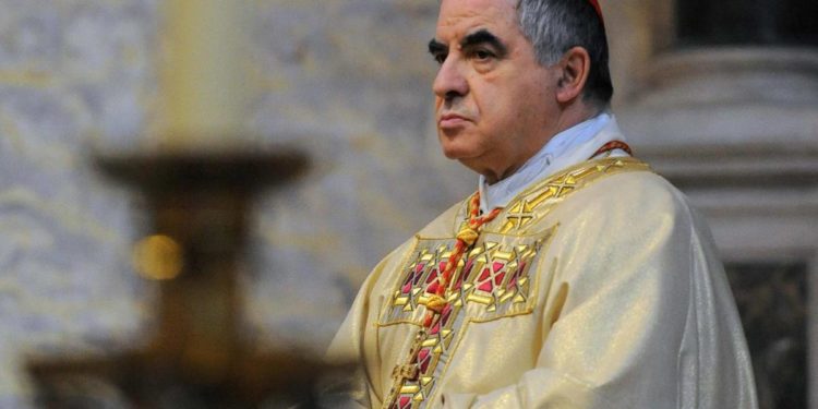 Vaticano, difesa Becciu: “Confermate oscure macchinazioni a danni cardinale”