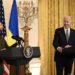 Ucraina-Usa, Zelensky e la richiesta di armi: la battuta di Biden