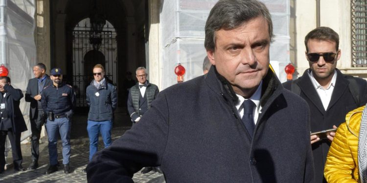 Ucraina, l’annuncio di Calenda: “Domenica andrò a Leopoli poi a Kiev”