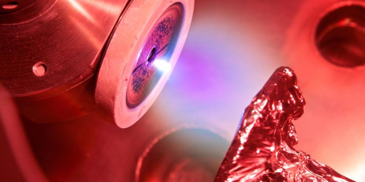 Nanomateriali per la transizione energetica, nasce la startup X-nano dell’Iit