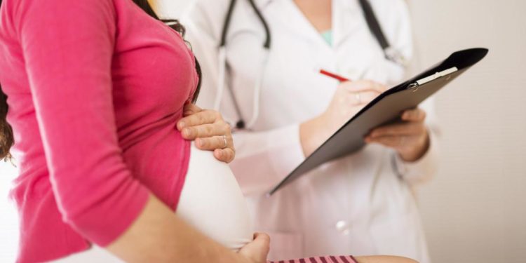 Viora (Aogoi): “Calo nascite non si combatte con gravidanze in età avanzata”