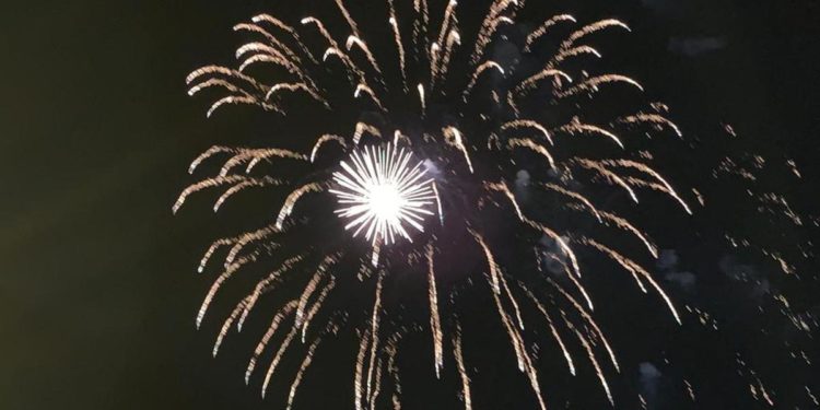 Botti di Capodanno, in 10 anni 3mila feriti e 6 morti: allarme medici