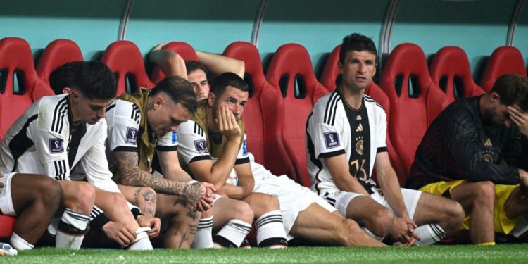 Mondiali 2022, Giappone e Spagna agli ottavi: Germania eliminata