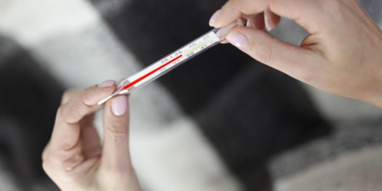 Influenza australiana 2022, sintomi: febbre e astenia durano 3-8 giorni