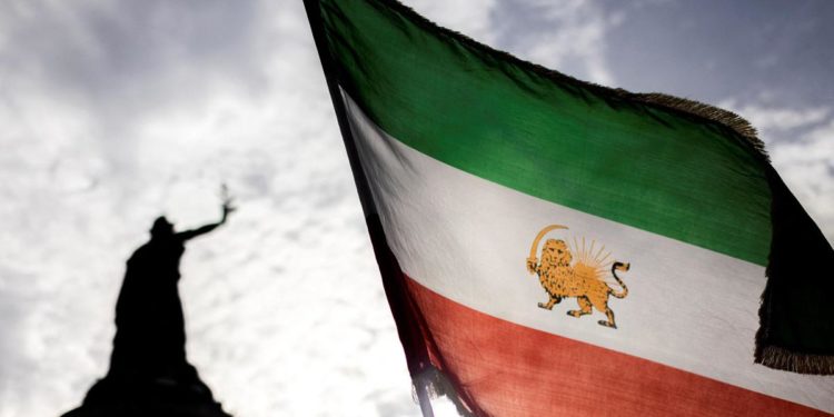 Iran, annullata condanna a morte per medico arrestato durante proteste