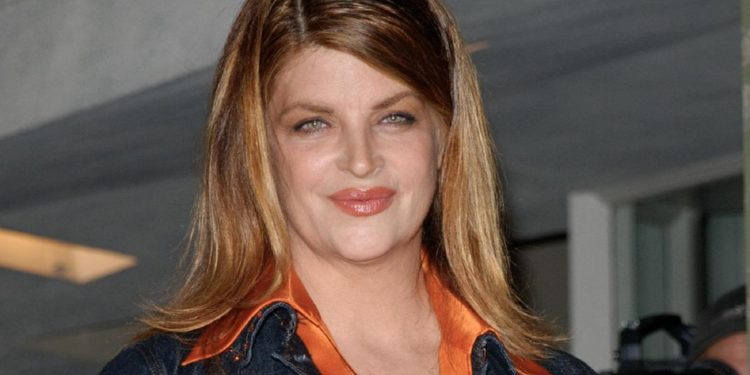 Morta Kirstie Alley, star di ‘Senti chi parla’: aveva 71 anni
