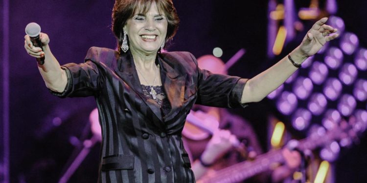 Morta la cantante Linda de Suza, aveva 74 anni