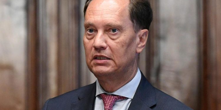 Manovra, Ciriani: “Determinati a evitare esercizio provvisorio, se qualcuno lo vuole lo dica”