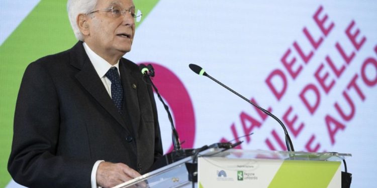 Pnrr, Mattarella: “Impegno con Ue va onorato”