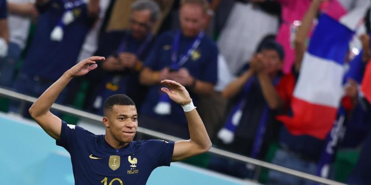 Argentina-Francia, la doppietta di Mbappè in 2 minuti riapre la finale