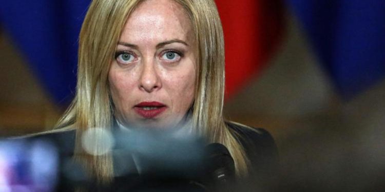 Meloni: “Piano Mattei per l’Africa, noi Nazione guida”