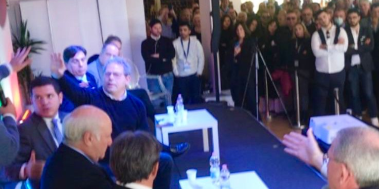 Scintille tra Miccichè e Falcone, ‘Sei un imbroglione’ ‘Vattene’