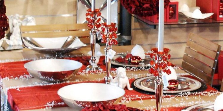 Natale, Bassetti: “No a tampone prima del cenone, basta giocare all’allegro infettivologo”