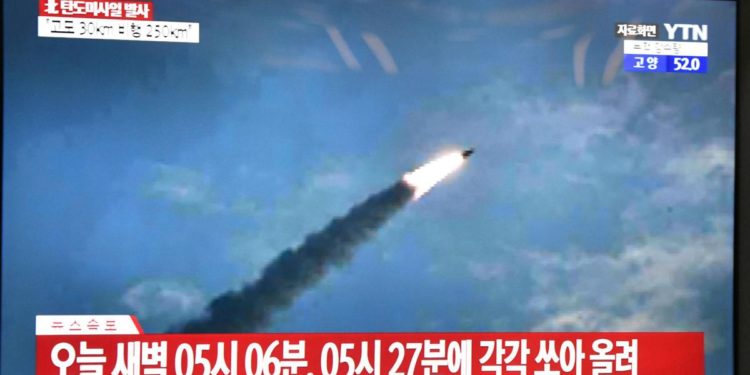 Corea del Nord, lanciato missile balistico nel Mare del Giappone
