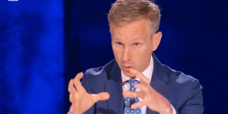 Orsini contro i giornalisti, la partita (persa) contro i mitomani