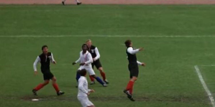 Pelé e la rovesciata, il gol in ‘Fuga per la vittoria’ – Video