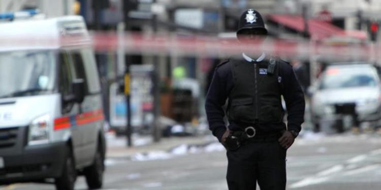 Liverpool, sparatoria al pub: un morto e 3 feriti