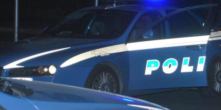 Napoli, muore accoltellato durante una lite