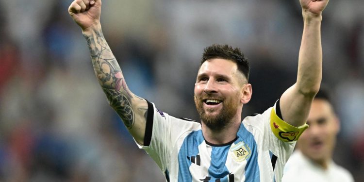 Qatar 2022, Argentina in finale. Messi: “Mondiali incredibili”