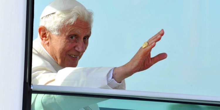 E’ morto Benedetto XVI, addio al Papa emerito