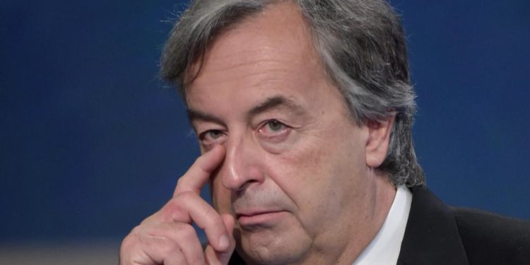 Covid Cina, Burioni: “Salvini ha ragione, servono misure europee”