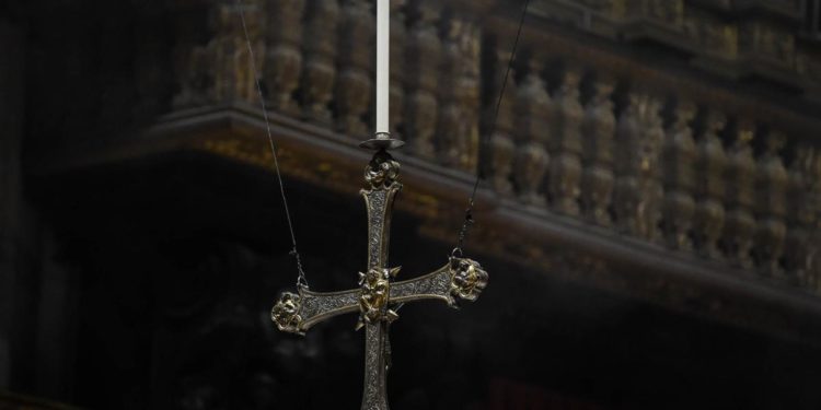 Sbaglia a mettere sveglia, vescovo nel Trevigiano non celebra messa Natale