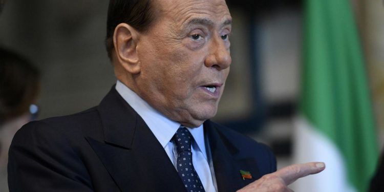 Berlusconi: “Meritavo un ruolo istituzionale in questo governo”