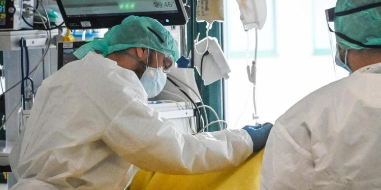 Covid Italia, 122.110 contagi e 706 morti: bollettino ultima settimana